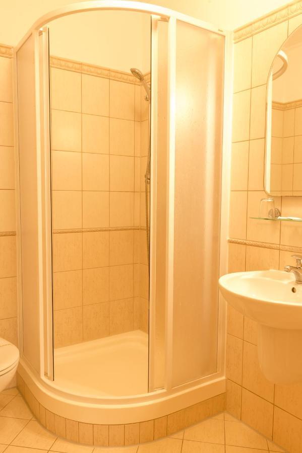 Hotel Vitkova Hora - Veitsberg Karlovy Vary Extérieur photo